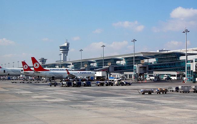 Օդանավակայանում ռուսական և թուրքական օդանավերը քիչ է մնացել բախվեն միմյանց