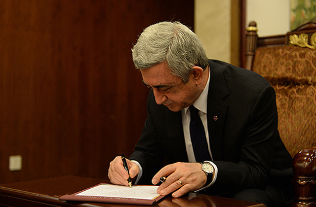 Սերժ Սարգսյանը ստորագրել է Ազգային ժողովի ընդունած մի շարք օրենքներ