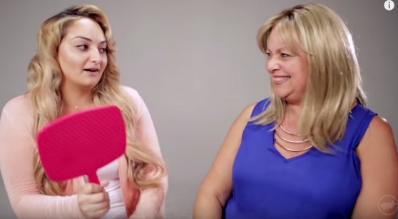Ինչ կլինի, եթե աղջիկներն ունենան իրենց մայրերի նախընտրած սանրվածքը (տեսանյութ)