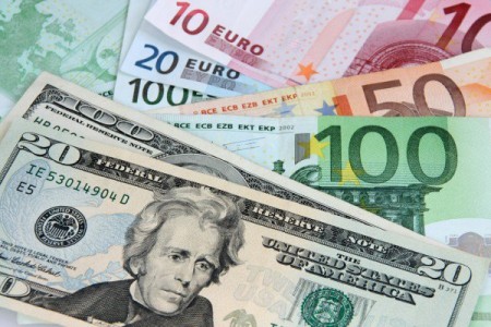 Դոլարի, ռուբլու և եվրոյի փոխարժեքը՝ հայաստանյան բանկերում