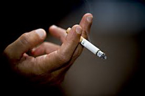 Ռուսաստանի առողջապահության նախարարությունն առաջարկում է ավելացնել ծխողների աշխատանքային օրը