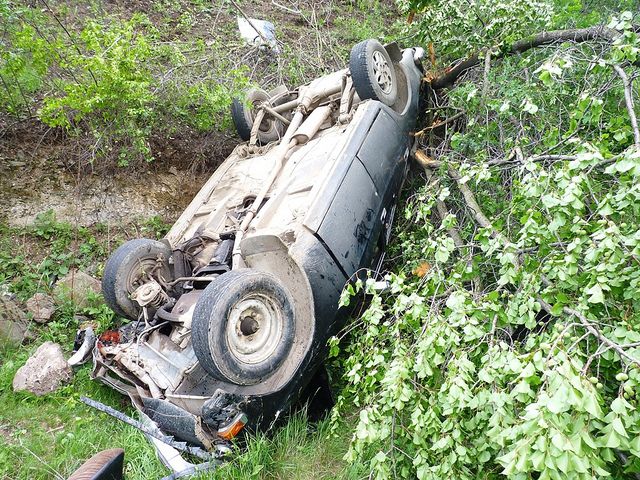 Երևան-Մեղրի ճանապարհին բեռնատարն ընկել է ձորը. վարորդը մահացել է

