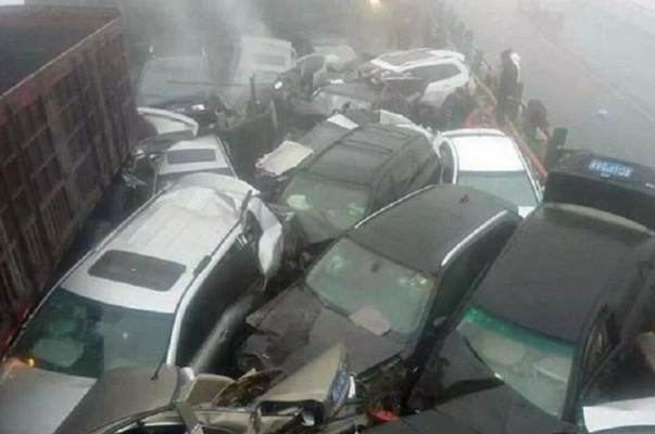 Զանգվածային վթար՝ Չինաստանում. միմյանց բախված 19 մեքենաներից 7-ը այրվել են