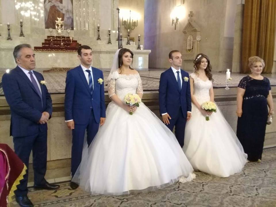Ամուսնացել է Հայաստանի ֆուտբոլի ազգային հավաքականի պաշտպան Լևոն Հայրապետյանը (լուսանկարներ)
