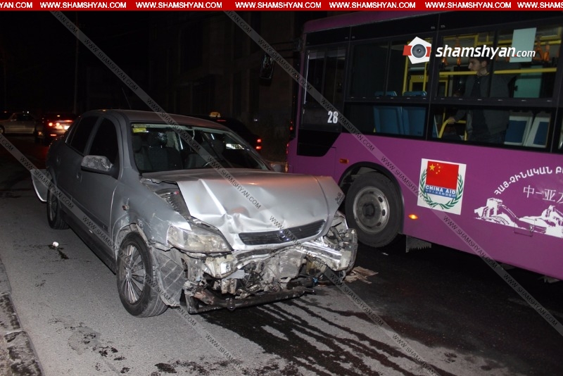 Խոշոր ավտովթար Երևանում. բախվել են 58-ամյա վարորդի Opel-ը, 30-ամյա վարորդի Toyota-ն ու 20-ամյա վարորդի BMW-ն, կան վիրավորներ