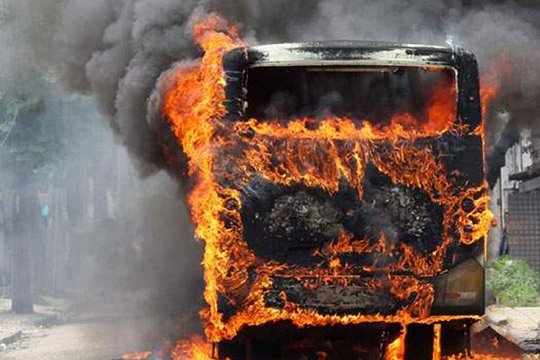 Գյումրիում ավտոբուս է այրվել
