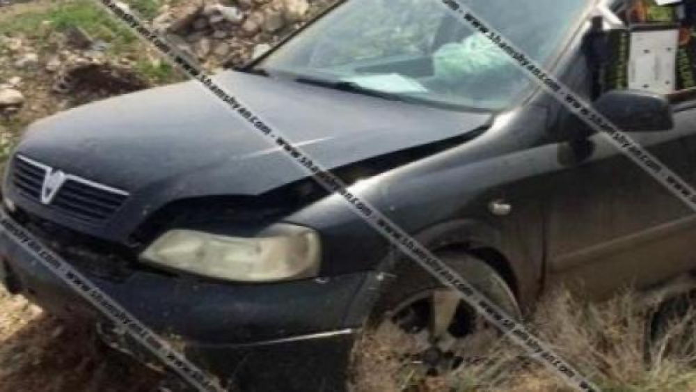 Արագածոտնում Opel-ի վարորդը բախվել է քարերին և հայտնվել դաշտում. նա հոսպիտալացվել է