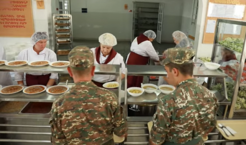 Թվով 11-րդ զորամասն անցավ զինվորների սննդի կազմակերպման նոր համակարգին․ Փաշինյան