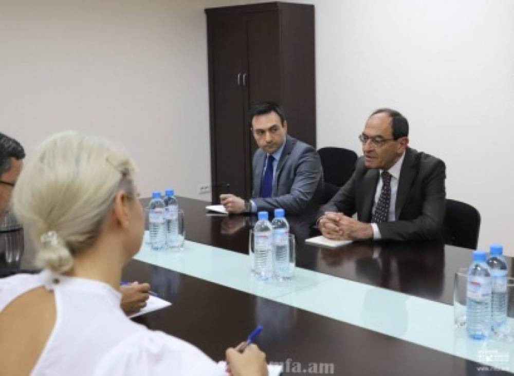ԱԳ նախարարի տեղակալ Շավարշ Քոչարյանը հանդիպում է ունեցել ՀՀ-ում Թուրքմենստանի դեսպան Մուհամետգելդի Այազովի հետ