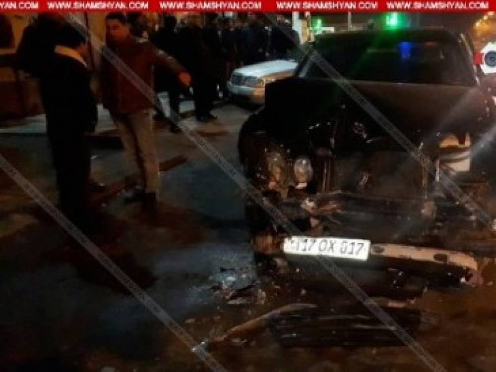 Շղթայական ավտովթար Երեւանում, միմյանց են բախվել 5 մեքենա. կա վիրավոր