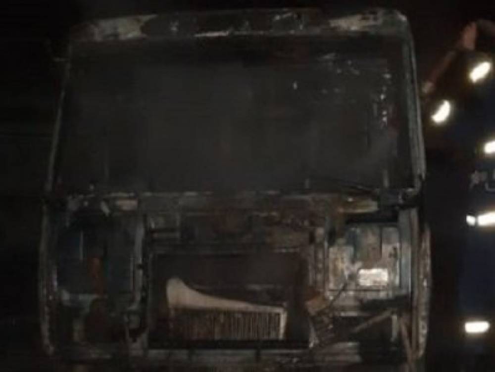 Հրդեհ՝ «ԵրԱԶ» բիզնես-կենտրոնի ավտոկայանատեղիում. այրվել են «Howo» բեռնատարը
