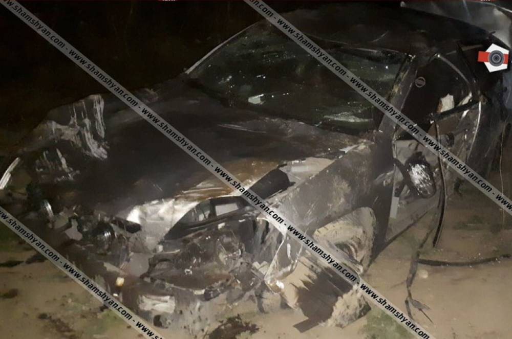 Ողբերգական ավտովթար Կոտայքի մարզում. Nissan-ը գլխիվայր շրջվել է. հիվանդանոց տեղափոխված վիրավորներից մեկը մահացել է. Shamshyan.com