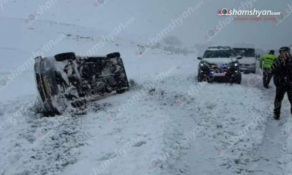 Մերկասառույցի պատճառով կողաշրջվել է Մարտունի-Երևան երթուղու միկրոավտոբուսը, որում եղել է 15 ուղևոր