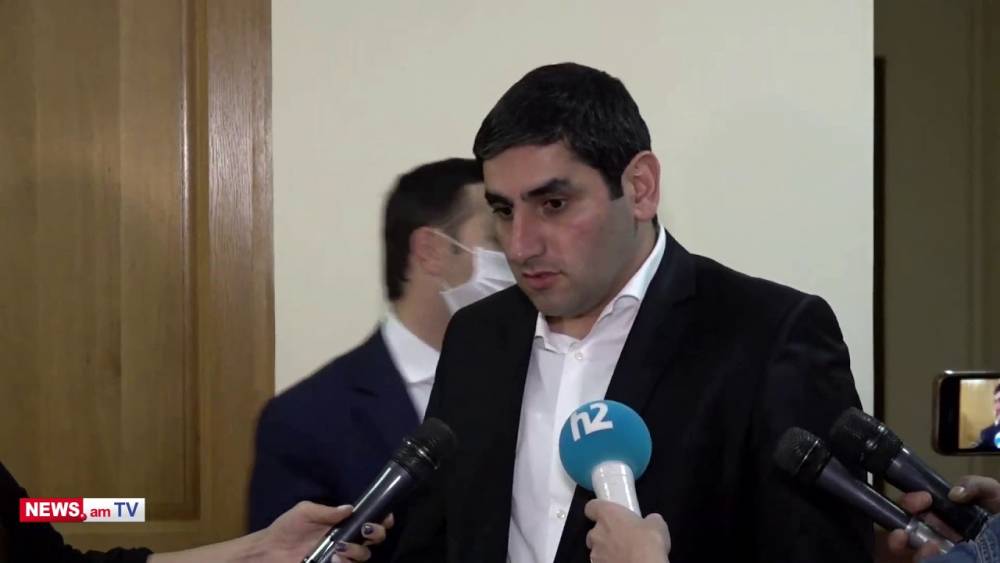Իմ հրաժարականի հարցը չի քննարկվել. Գրիշա Թամրազյանը՝ ԱԺ հանձնաժողովի փակ նիստի մասին (տեսանյութ)