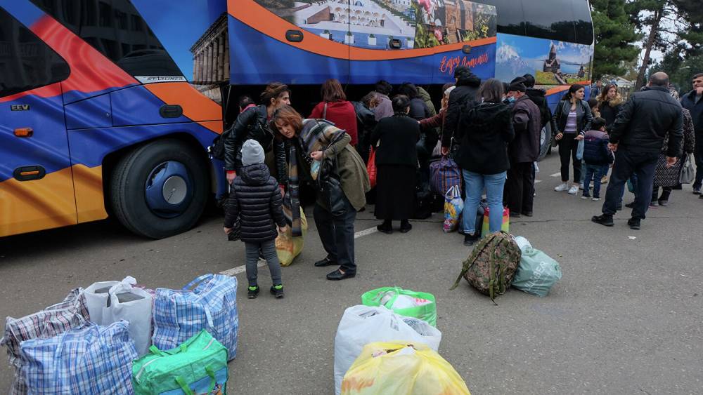 Մեկ օրում Հայաստանից ավելի քան 2,4 հազար փախստական է վերադարձել Ստեփանակերտ
