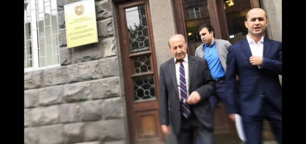 Հրայր Թվմասյանի հոր ինքնազգացողությունը ԱԱԾ-ում վատացել է