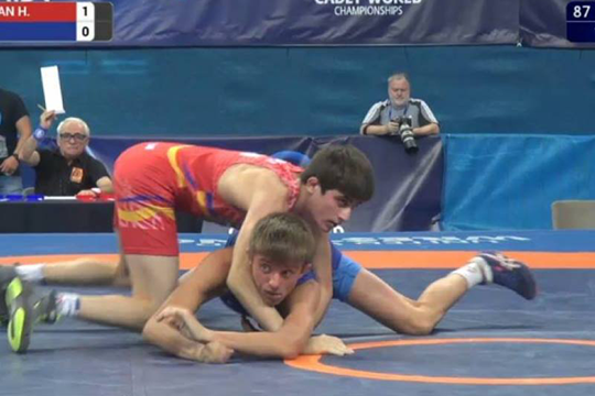 Հայկ Ասատրյան կպայքարի բրոնզե մեդալի համար