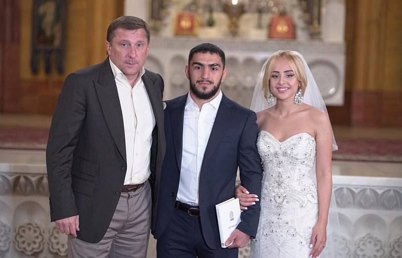 Ռոբսոնը Միհրան Հարությունյանի հարսանիքի կնքահայրն է (տեսանյութ)