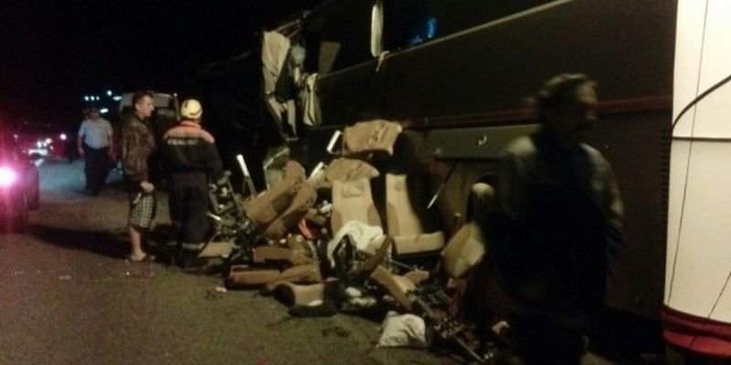 Սարսափելի ավտովթար ՌԴ-ում․ դպրոցական ավտոբուսը ճզմվել է (տեսանյութ)