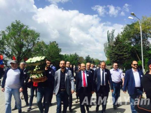 Տարոն Մարգարյանը գիտի՞ շոու բառի իմաստը. Փաշինյան (տեսանյութ)