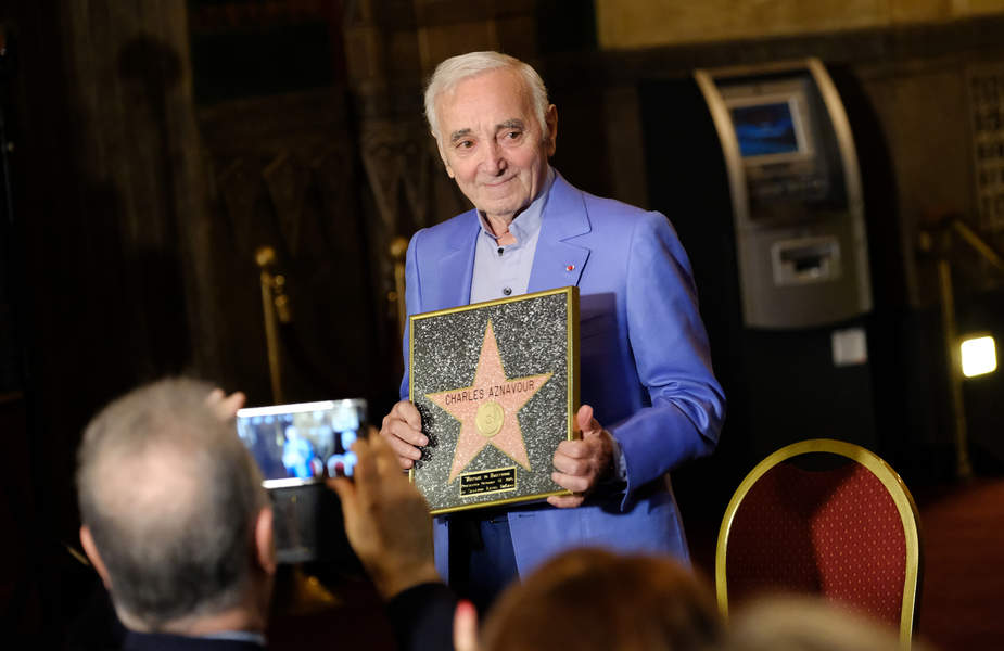 Շառլ Ազնավուրի աստղը` Հոլիվուդի Փառքի ծառուղում.տեսանյութ