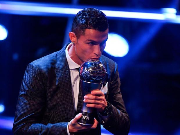 Ինչպիսին են Ռոնալդուի նոր խաղակոշիկները (լուսանկար)