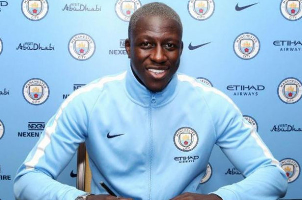 Մանչեսթեր Սիթիի նորեկ Մենդին վնասվածքի պատճառով 2 շաբաթ բաց կթողնի
