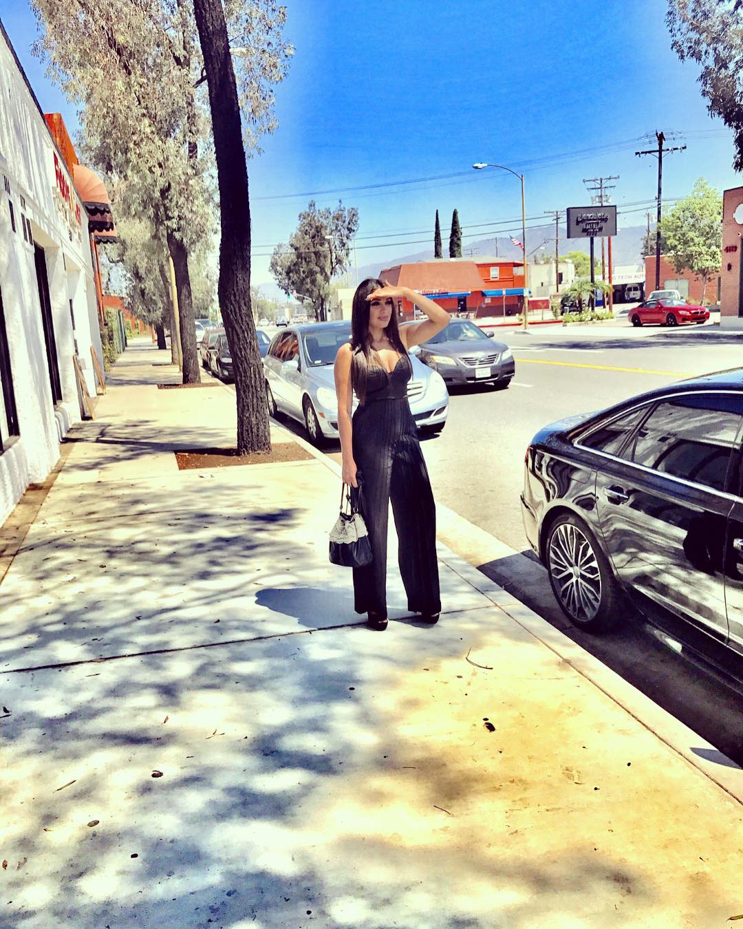 Լիլուն պարծեցել է իր 20 կիլոգրամանոց զգեստով (լուսանկար)