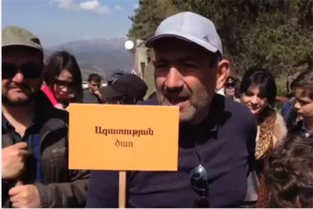 #ԻմՔայլը օր 9. Դիլիջանի ոլորաններում ՔՊ քայլարշավին է միացել Սարգիս Քլոյանը