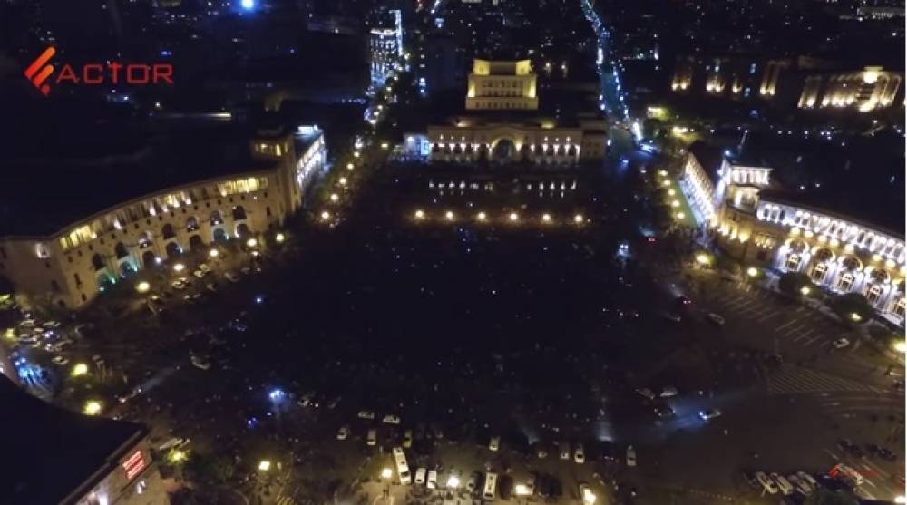 Հրապարակի այսօրվա հանրահավաքը վերևից. բացառիկ կադրեր