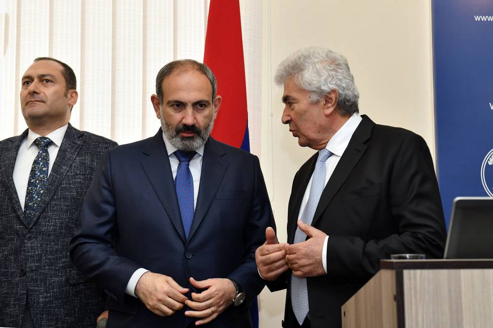 Պատմական շանս ունենք իսկապես ունենալ անկախ դատական համակարգ. Նիկոլ Փաշինյանն այցելել է Բարձրագույն դատական խորհուրդ