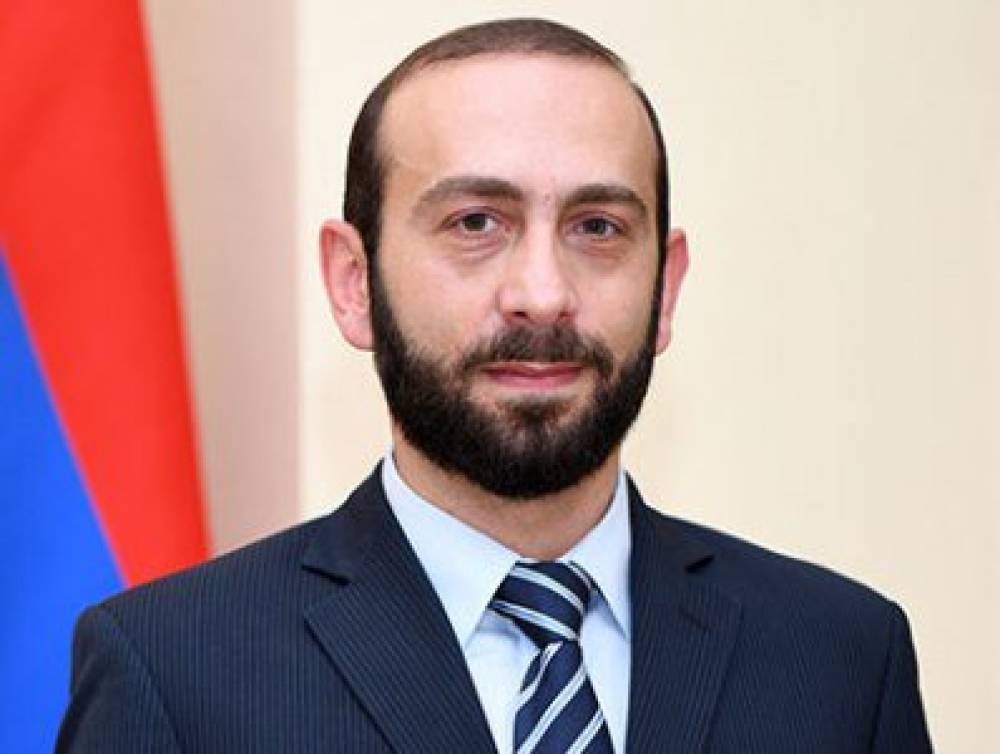 Արարատ Միրզոյանը մեկնում է Կատար. Պատվիրակության կազմում 9 անձ է