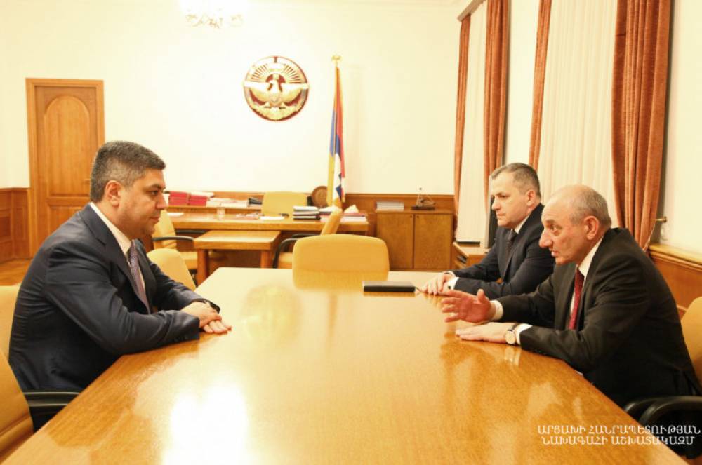 Բակո Սահակյանն ընդունել է Արթուր Վանեցյանին