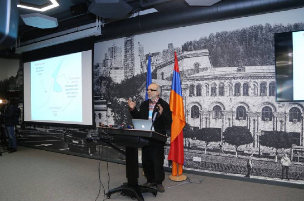 Երևանում մեկնարկել է միջազգային տնտեսական գիտաժողովը՝ առաջատար գիտնականների մասնակցությամբ