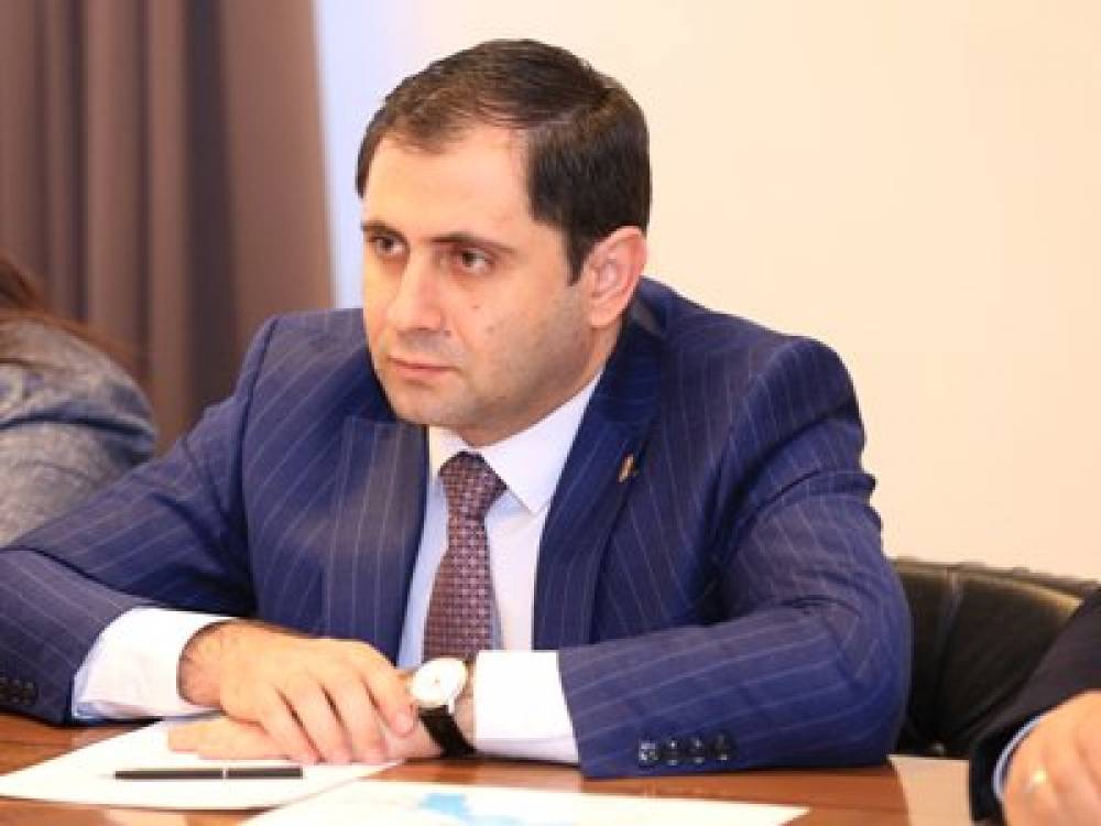 Անբարեխիղճ ճանապարհաշինարարական կազմակերպությունները պետք է պատասխանատվության ենթարկվեն. Պապիկյան