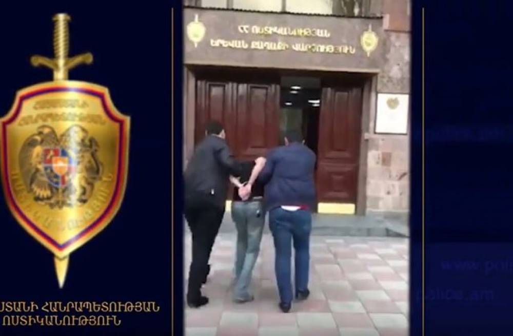 Ոստիկանները հայտնաբերել են ապօրինի թմրաշրջանառության մեղադրանքով հետախուզվողի․ նա կալանավորվել է