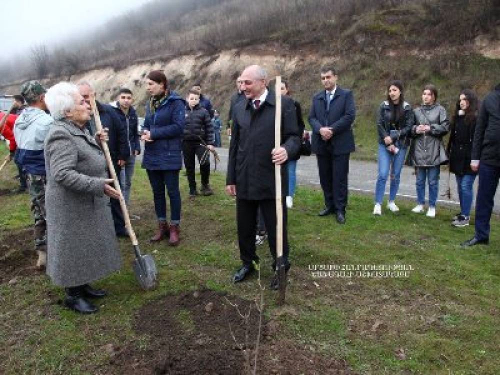 Բակո Սահակյանը մասնակցել է Վարդան Ստեփանյանի հիշատակին նվիրված ծառատունկին