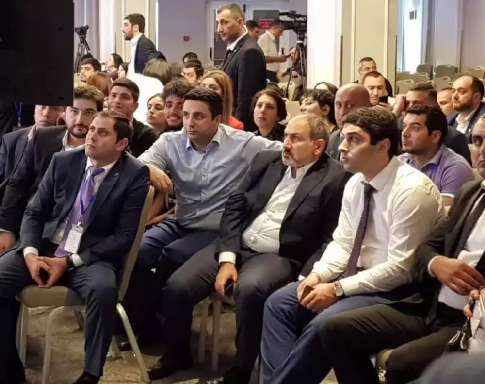 «Քաղաքացիական պայմանագիրն» այս պահին փակ նիստ է անցկացնում