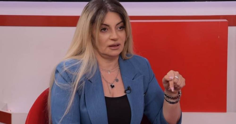 Եթե չամուսնալուծվեի` հնարավոր է, որ մահացած լինեի.Դինա Ակոպովնան` հարուստ ընտանիքի հարս լինելու, ամուսնու տանը վատ հիվանդություն ձեռք բերելու ու իր տունը «քանդողների» մասին