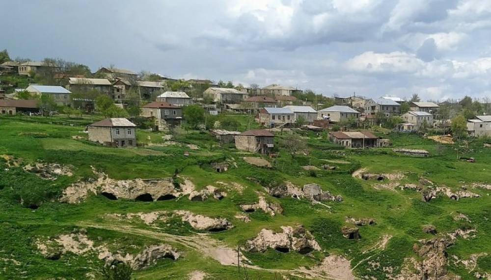 Հերոսական պատմություն ունեցող Տեղ գյուղը (լուսանկար)