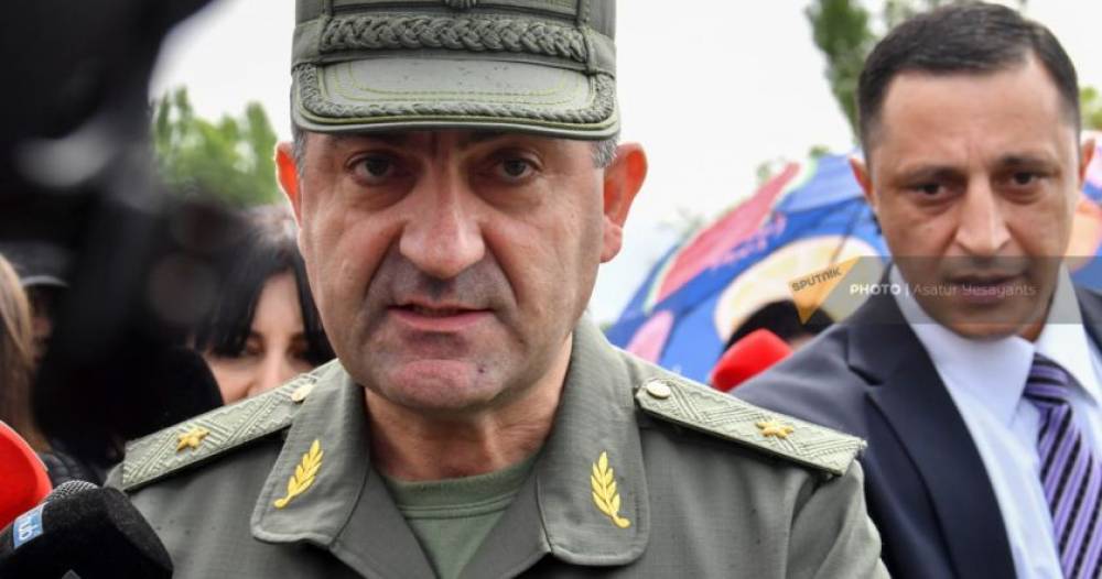 ՀՀ զինված ուժերը դիրքային բարելավման աշխատանքներ են կատարում Տեղ գյուղում, Ծիծեռնակաբերդում լրագրողներին ասաց ԳՇ պետ Էդվարդ Ասրյանը