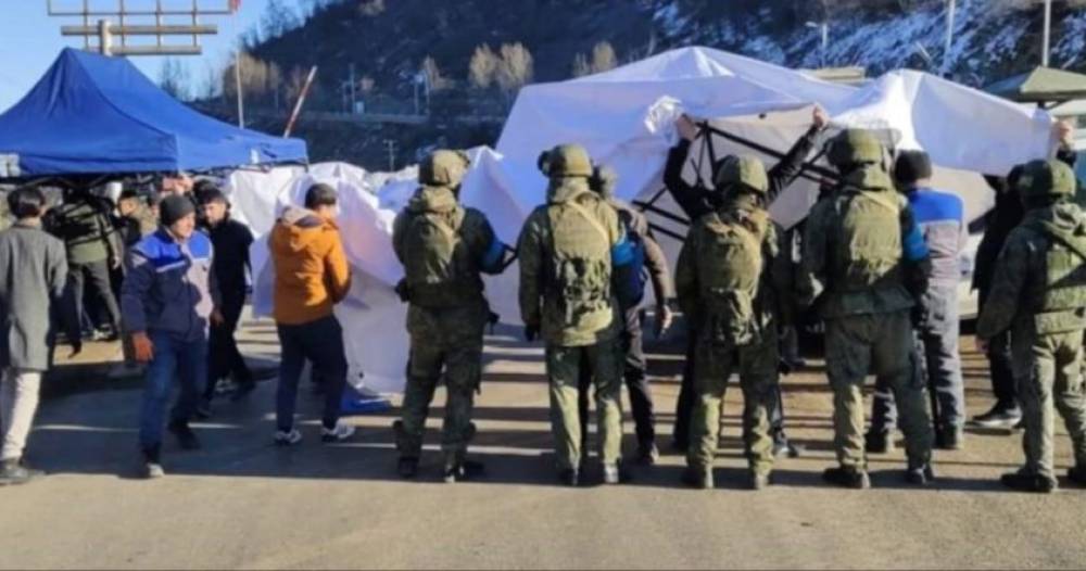 Ադրբեջանական ԶԼՄ-ները սենսացիոն տեղեկություներ են տարածում. Արցախը դո՞ւրս է բերվում բլոկադայից