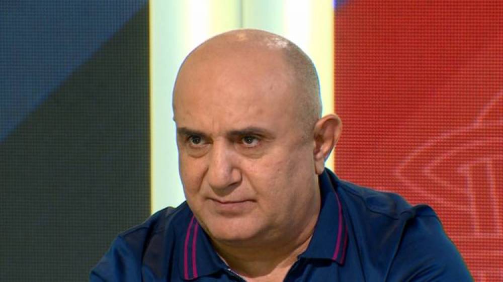 Կամանդույուշչին չի փոխվում. «Հրապարակ»