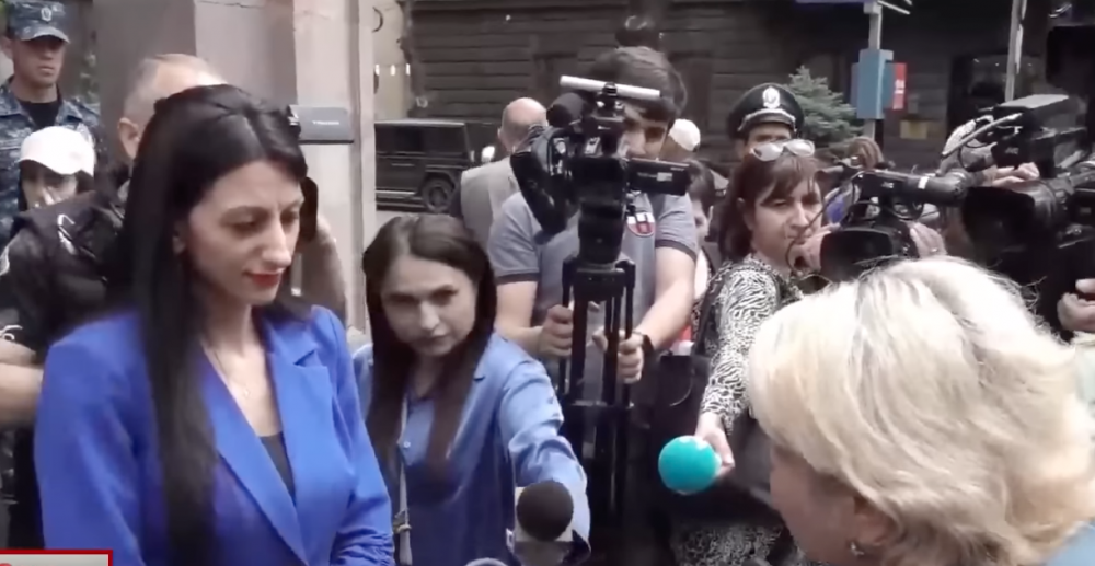 Ամեն տեղ դիմում եմ՝ նոլ վնիմանի, որբ թոռներիս եմ պահում, որ չգնան մանկատուն. քաղաքացին՝ ՄԻՊ-ին (տեսանյութ)