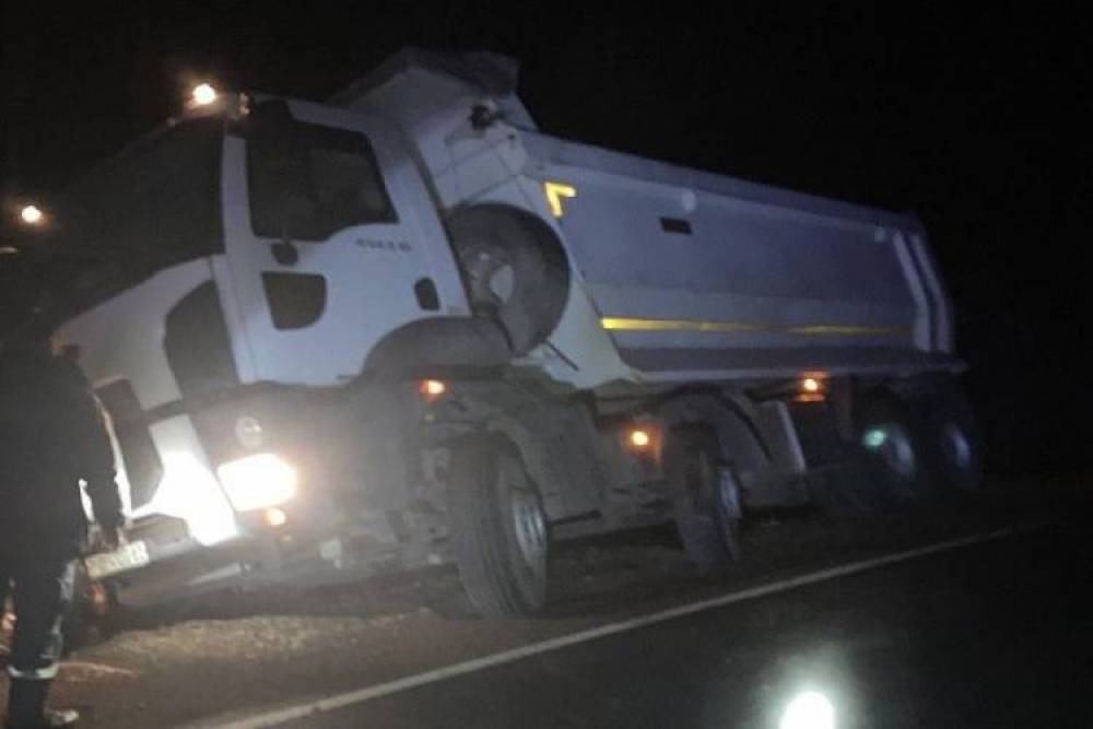 Կապան-Տաթև հատվածում փրկարարները բեռնատարը դուրս են բերել ճանապարհի երթևեկելի հատված