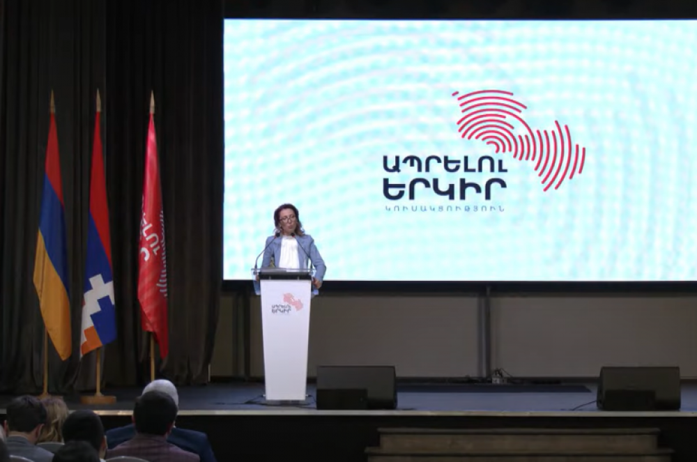 Իշխանությունները զբաղված են գահավիժող վարկանիշը փրկելու փորձերով, սակայն ո՛չ կակաչները, ո՛չ սակուրաները չեն օգնելու. Մանե Թանդիլյան (տեսանյութ)