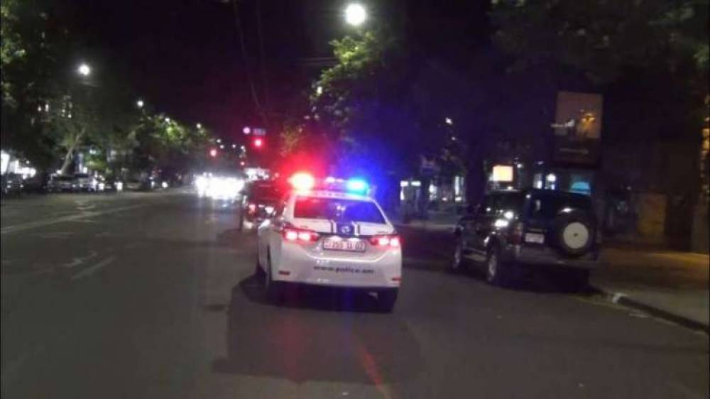 Ոստիկանության բաժին են տարել «Նիկոլ դավաճան» բղավելու համար․ «Հրապարակ»