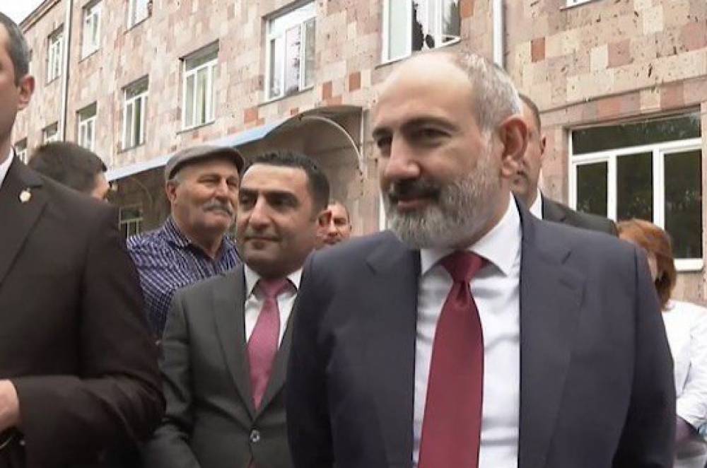 Հա՜, էսօր շաբաթօրյակ ա, ես էլ ասում եմ՝ ինչին են սենց հավաքվել. Նիկոլ Փաշինյան (Տեսանյութ)