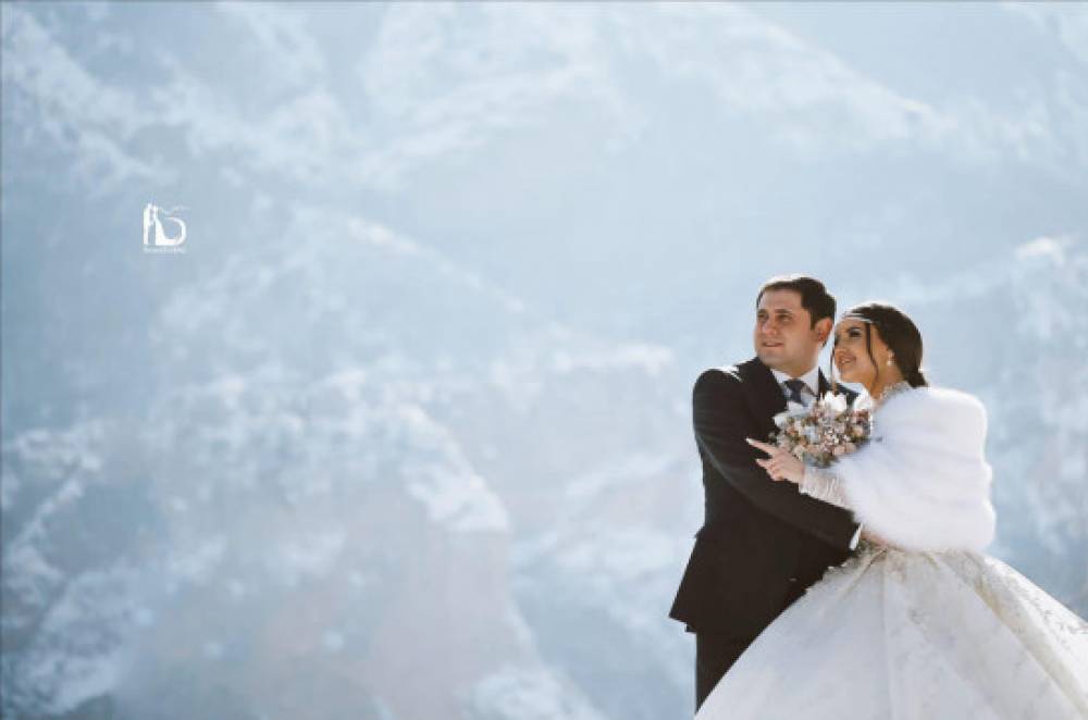 Նամակներ՝ ընկեր Պապիկյանին. Սուրեն Պապիկյանի կինը ծննդյան օրվա առթիվ նամակներ է գաղտնի հրապարակել