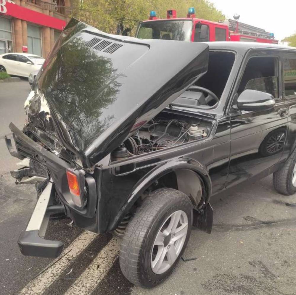 Շղթայական ավտովթար Կիևյան փողոցում․ վիրավորներից մեկը հղի կին է